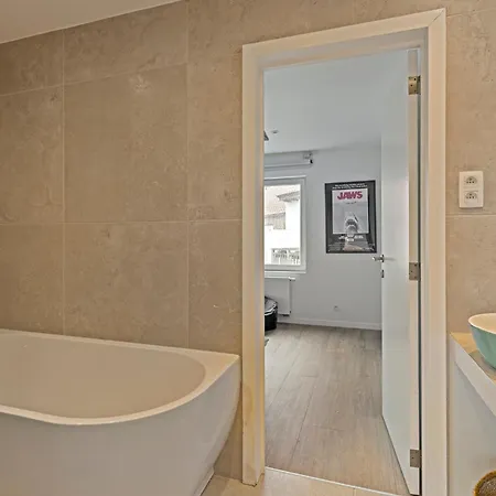 Rijkswachtlaan 35 Holiday home *